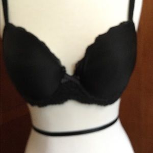 NWOT Victoria Secret black bra